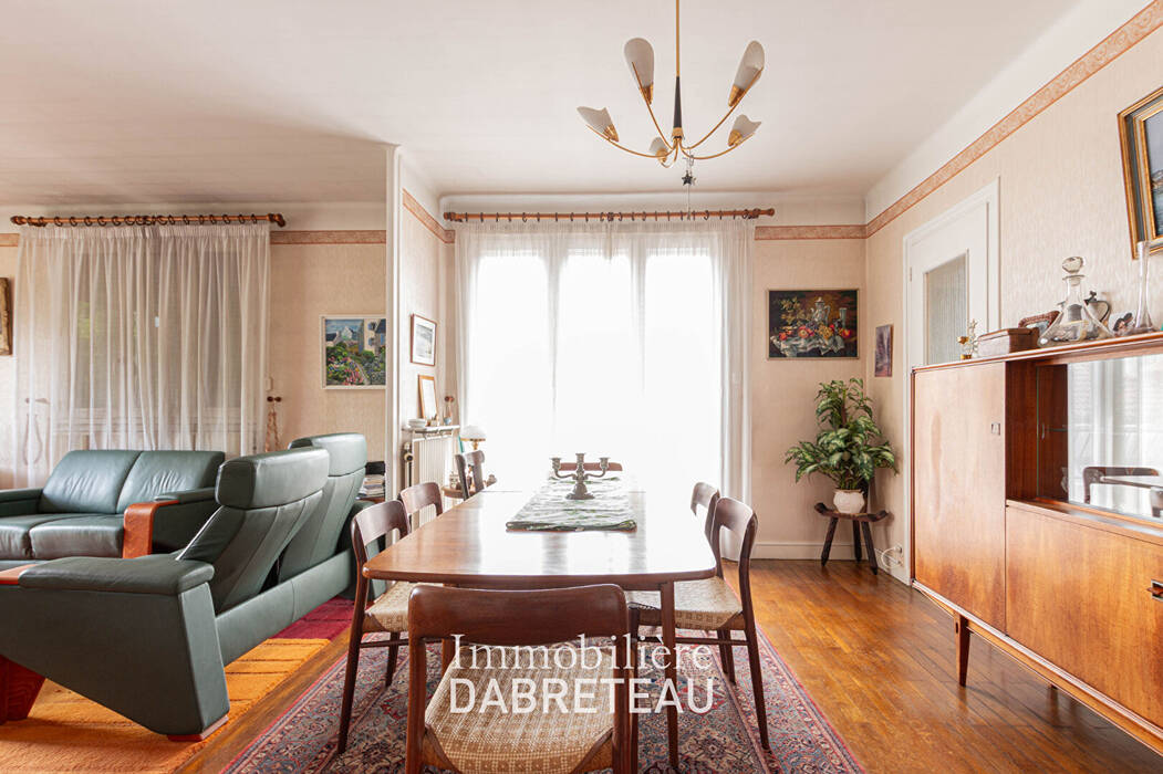 60704041b - Immobilière Dabreteau
