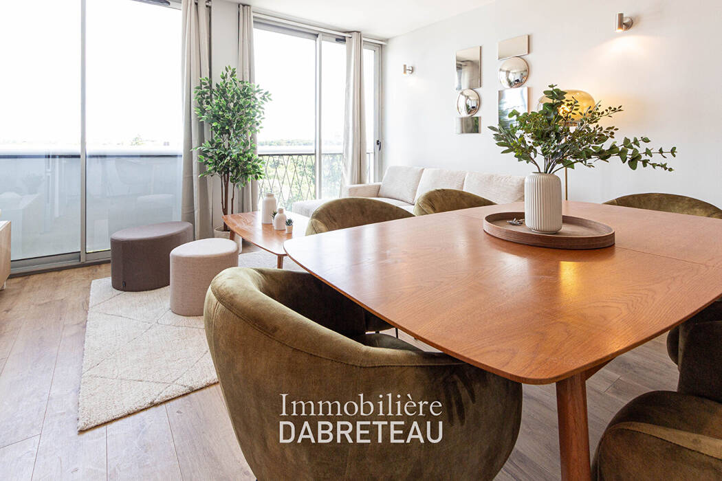 60682661i - Immobilière Dabreteau