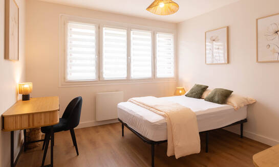 1bernaix chambre5 1 - Immobilière Dabreteau