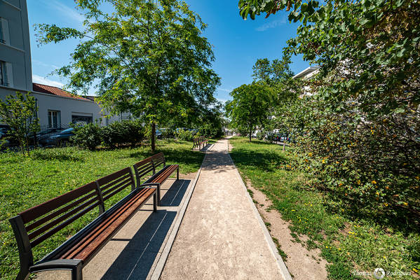8eme monplaisir square rue antoine lumiere - Immobilière Dabreteau